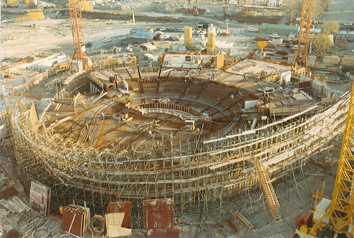 L'<a href="/Auditorium_ONL/">Auditorium-Orchestre national Lyon</a>  de Lyon, prouesse architecturale des années 70, célèbre ses 50 ans en 2025. Il reste l'une des salles de #musique les plus modernes de #France . Son maître d'œuvre, l'architecte Bernard Caille revient sur la genèse du projet. lire ici ➡️mesinfos.fr/69000-lyon/50-…