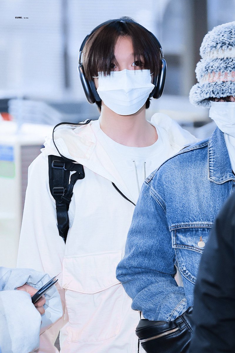 내 리쿠 브라운으로 염색도 하고 온건감
듀듀ㅠㅠㅠ