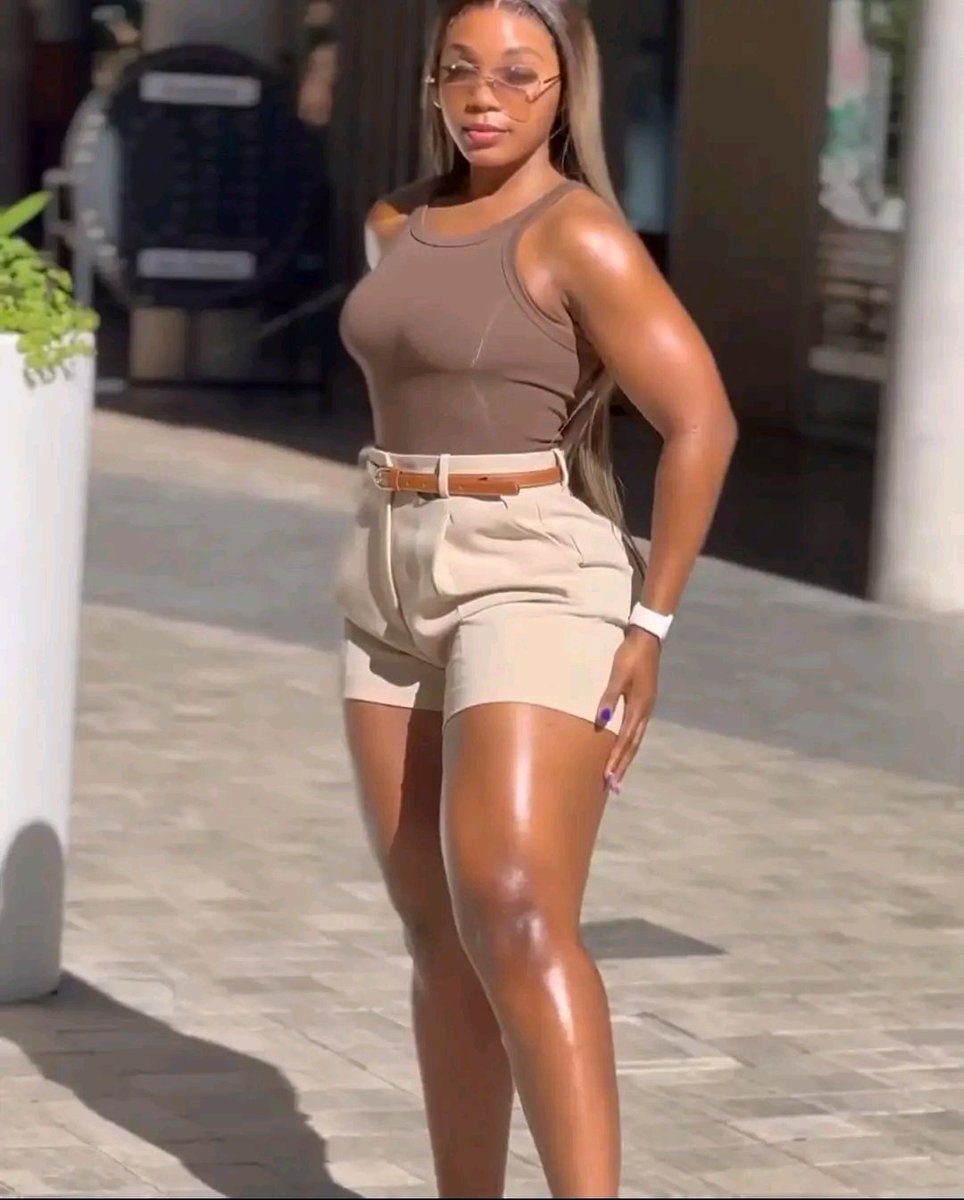 Labella_Mafia95's tweet image. Siku nyingine ya kubebana ni leo! Kama uko chini ya 1K followers, wapwa wanataka kukubeba!

Follow @anoldmediatz kisha drop handle yako tukufollow. Twende kazi, hakuna muda wa kupoteza! #TeamFollowBack