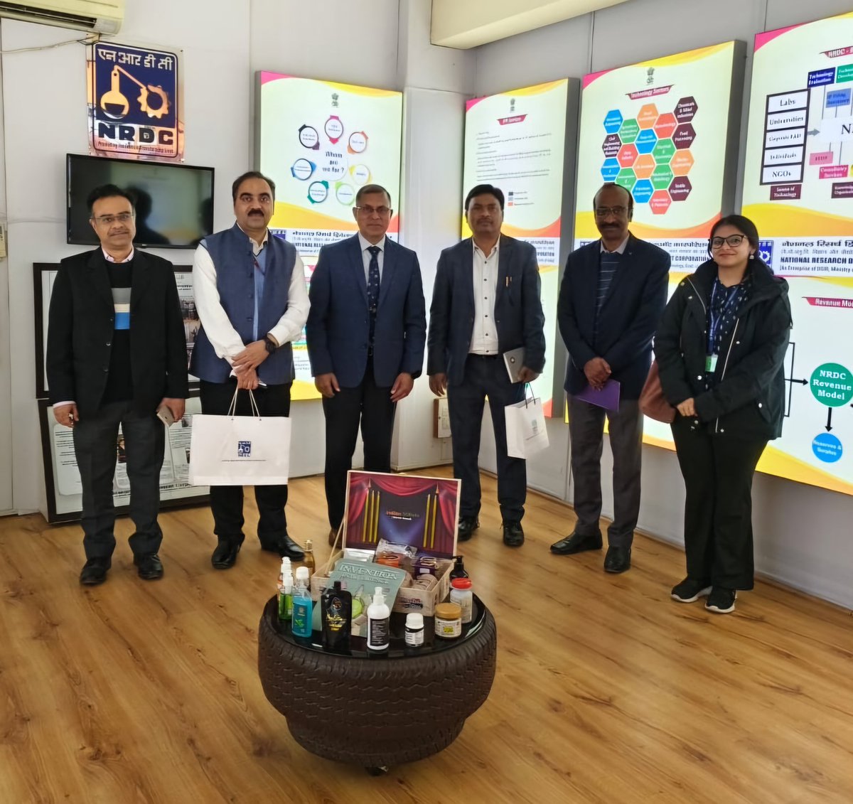 Cmde Amit Rastogi (Retd) CMD NRDC (@cmdnrdc) on Twitter photo Hosted Dr VK Singh Sr Adv(S&T),#NitiAyog & showcased NRDCs range of activities towards Technology Commercialisation, TRL assessment, Start-up mentoring etc. Also presented future-ready approach of establishing System Engg Lab, NTTO & Tech Excg Platform <a href="/DrNKalaiselvi/">N Kalaiselvi</a> <a href="/NITIAayog/">NITI Aayog</a> Hosted Dr VK Singh Sr Adv(S&T),#NitiAyog & showcased NRDCs range of activities towards Technology Commercialisation, TRL assessment, Start-up mentoring etc. Also presented future-ready approach of establishing System Engg Lab, NTTO & Tech Excg Platform <a href="/DrNKalaiselvi/">N Kalaiselvi</a> <a href="/NITIAayog/">NITI Aayog</a>