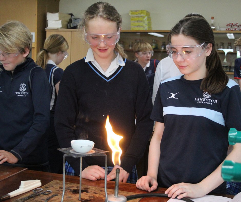 LewestonSchool's tweet photo. Today, as we celebrate #InternationalDayofWomenandGirlsinScience, our Year 10 students are on their way to Bristol for #GCSEScienceLive!, where they will hear from five of the UK's leading scientists who are at the forefront of their fields. 

  #Science #Leweston #Inquisitive https://t.co/yEDDU0jxgU