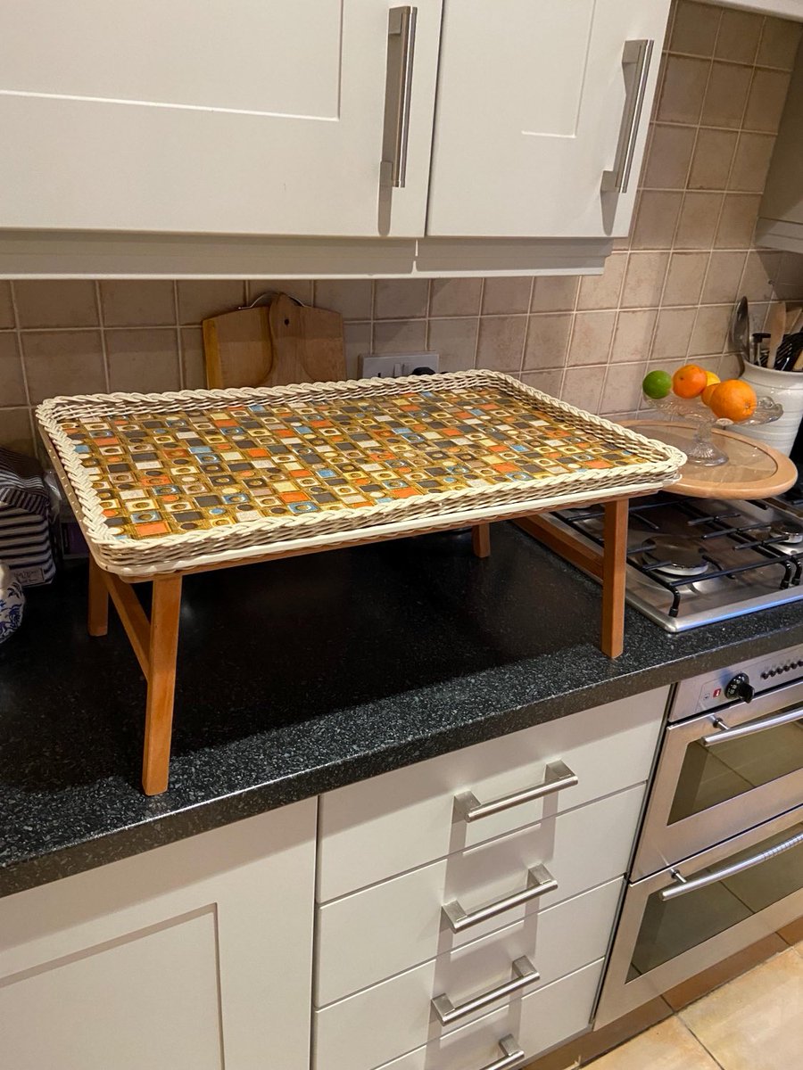 51_interiors's tweet image. 1970’s retro vintage folding tray number51interiors.etsy.com/listing/184381… #foldingtray #traytable #campingtable #breakfastinbed #sofadinner #vintage_today #etsyvintageshop