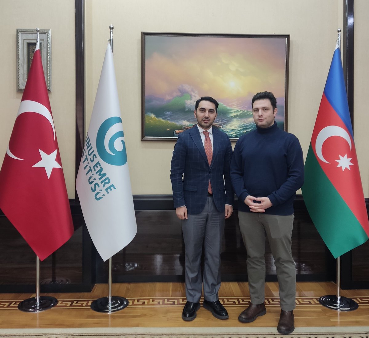 Dr. Tebriz Raufoglu 🇹🇷🇦🇿 (@tabrizrauf) on Twitter photo I met with Mr. Güven Çolak, the newly appointed representative of the Yunus Emre Institute in Baku.
Yunus Emre Enstitüsü’nün Bakü’ye atanmış yeni temsilcisi Sayın Güven Çolak ile görüşerek, akademik çalışmalar hakkında istişarelerde bulunduk.🇦🇿🇹🇷
<a href="/yeebaku/">Yunus Emre Enstitüsü - Bakı</a> I met with Mr. Güven Çolak, the newly appointed representative of the Yunus Emre Institute in Baku.
Yunus Emre Enstitüsü’nün Bakü’ye atanmış yeni temsilcisi Sayın Güven Çolak ile görüşerek, akademik çalışmalar hakkında istişarelerde bulunduk.🇦🇿🇹🇷
<a href="/yeebaku/">Yunus Emre Enstitüsü - Bakı</a>