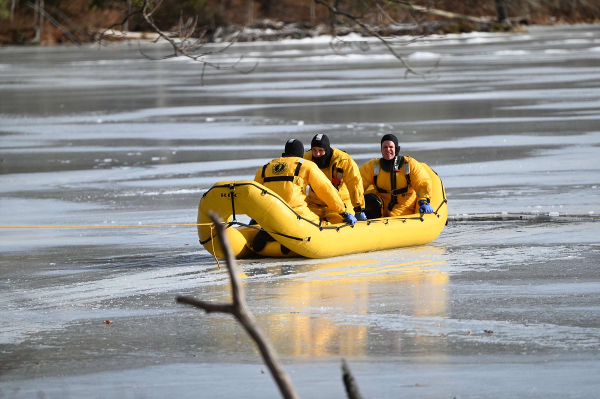 Massachusetts Department of Fire Services (@massdfs) on Twitter photo #TechRescue Tuesday: The Mass Fire Academy delivered the Ice Rescue Technician course last week. Thx to our instructors, support staff, <a href="/BedfordFD/">Bedford Fire Dept.</a> hosts, & <a href="/DanaeBucci/">Danae Bucci</a> of <a href="/WCVB/">WCVB-TV Boston</a>, who went "all in" covering training for a potentially deadly seasonal hazard: wcvb.com/article/massac… #TechRescue Tuesday: The Mass Fire Academy delivered the Ice Rescue Technician course last week. Thx to our instructors, support staff, <a href="/BedfordFD/">Bedford Fire Dept.</a> hosts, & <a href="/DanaeBucci/">Danae Bucci</a> of <a href="/WCVB/">WCVB-TV Boston</a>, who went "all in" covering training for a potentially deadly seasonal hazard: wcvb.com/article/massac…