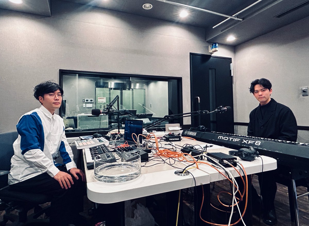 jwave_2019's tweet image. J-WAVE HOLIDAY SPECIAL  
RESONANCE INSPIRED BY DIG SHIBUYA

#坂本龍一 さんにリスペクトを込めた
#江﨑文武 さんと #aus さんの
スペシャルコラボセッションをお届けしました..

タイムフリーでもぜひお聴きください▶︎radiko.jp/share/?sid=FMJ…

🎥神秘的な音の正体はこちら..

@ayatalce
#jwave