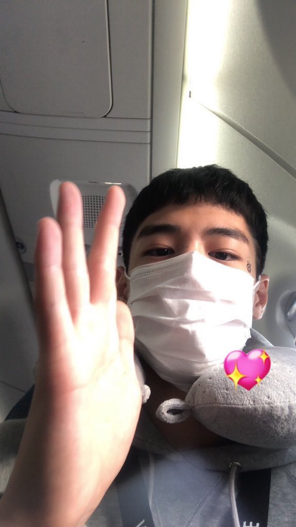 1172458's tweet photo. 하나 더 .. 까까머리 이한이 너무 귀엽다아아 .. https://t.co/o3Yh7S6O6S