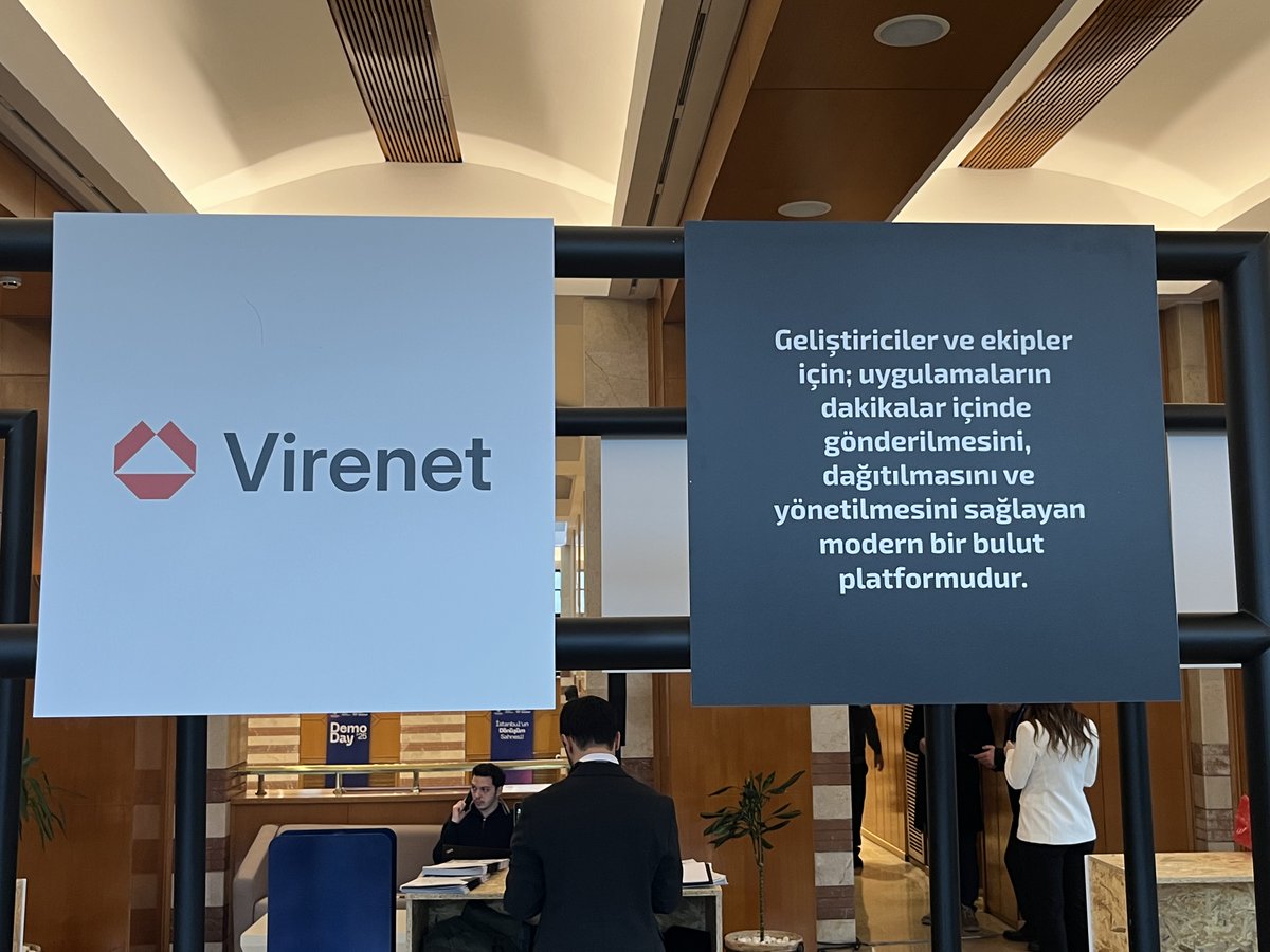 Out Plane tweet media