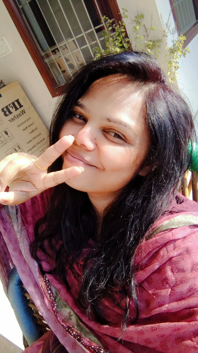 TereNishaan's tweet photo. ਨਾ ਰਹੀ ਹੋਰ ਕਿਸੇ ਨਾਲ ਯਾਰੀ ਏ 
ਬਸ ਹੁਣ ਅੱਖਰਾਂ ਨਾਲ ਰੂਹਦਾਰੀ ਏ❤ https://t.co/K2ioUR2E2R