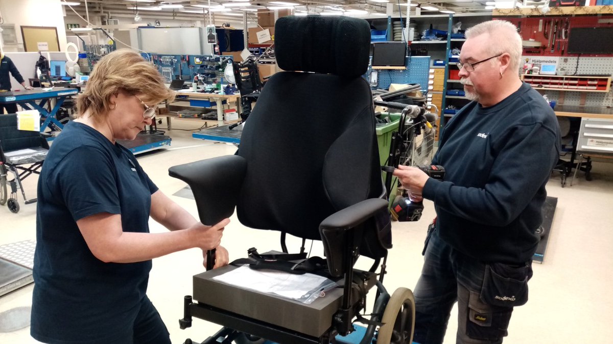 Vi är glada över att ha fått förnyat förtroende att fortsätta leverera hjälpmedelstjänster i Östergötland. Läs mer om avtalet här: bit.ly/4hRaZau #hjälpmedel #hjölpmedelsservice #hjälpmedelsförsörjning #SodexoSverige