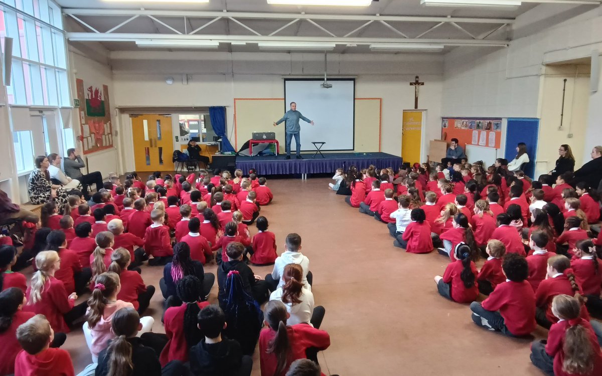 @stcadocscardiff (@stcadocscardiff) on Twitter photo Today at St. Cadoc’s, Mr Welch from Bridge Builders shared the story of Moses—a man who bravely said yes to God.
We were reminded that we, too, can be courageous by trusting in God’s plan! 🙏💛
Thank you, <a href="/OacKev/">OAC Kev ✝️</a>! 👏 #FaithInAction #BridgeBuilders #BeBraveLikeMoses #StCadocs Today at St. Cadoc’s, Mr Welch from Bridge Builders shared the story of Moses—a man who bravely said yes to God.
We were reminded that we, too, can be courageous by trusting in God’s plan! 🙏💛
Thank you, <a href="/OacKev/">OAC Kev ✝️</a>! 👏 #FaithInAction #BridgeBuilders #BeBraveLikeMoses #StCadocs