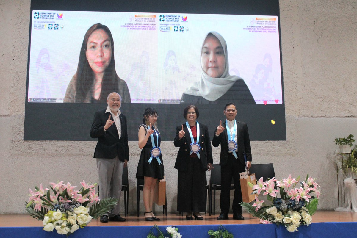 Lecture on the #ICT applications that Ltech spearheaded/collabed with, &amp; the opportunities &amp; latest trends in ICT especially for #Women-- at the Department of Science and Technology's : A Day in the Life of Women in Science Forum--- This Int'l Day of Women and Girls in Science!