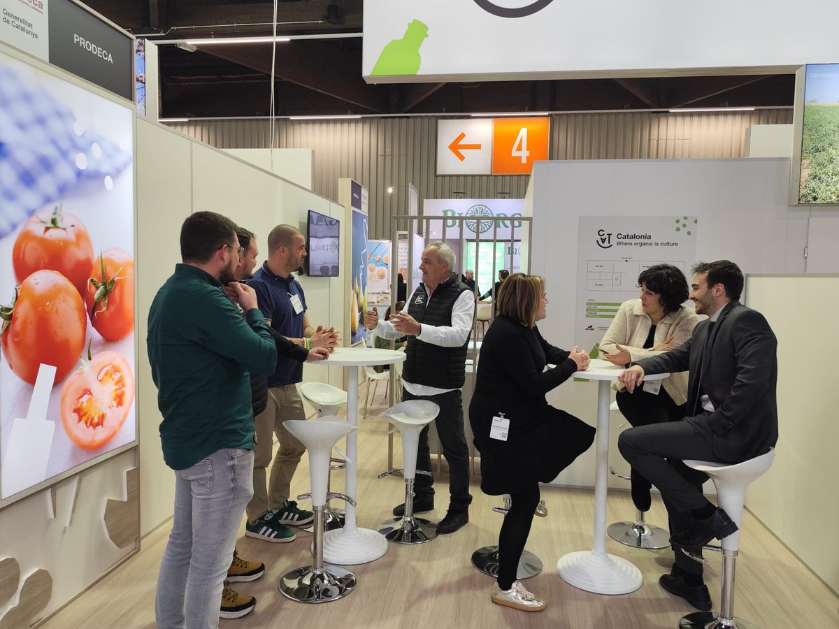 prodeCAT's tweet photo. 💚Les empreses catalanes del segment ecològic es promocionen aquests dies a la @BioFachVivaness, la fira de referència a Europa per a productes orgànics. 

👉Una desena d'empreses participen sota la marca #Catalunya https://t.co/I3wJLR0s5S