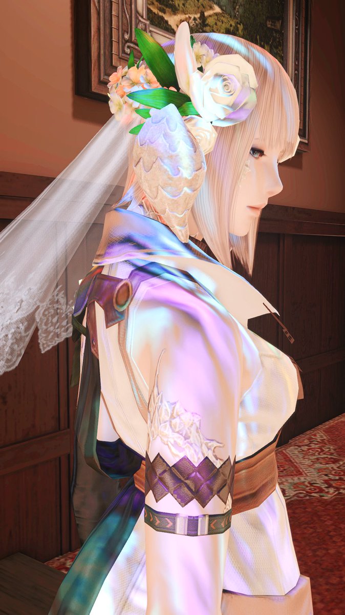 스테인드글라스로 들어오는 빛이 좋다