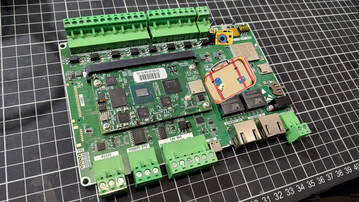 Armada la primer carrier para un SOM con i.MX de <a href="/NXP/">NXP</a> y <a href="/BoundaryDevices/">Boundary Devices is Now Ezurio</a>