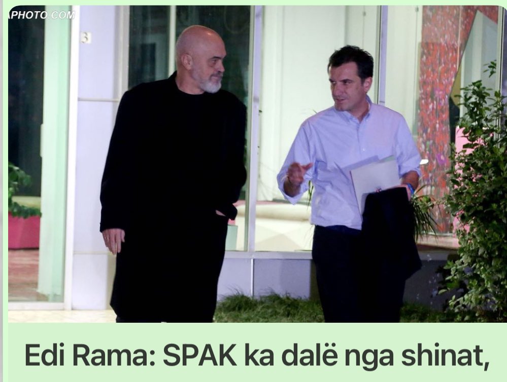 ediramaal's tweet photo. Kjo frëngji është e një grupi që quhet Birn, i cili pretendon se lufton për të vërtetën dhe ndërkohë nxjerr nga konteksti brutalisht përgjigjen e zyrës së shtypit të kryeministrisë!  Dhe tani ky titull i pavërtetë bëhet avaz kudo, e pastaj do thuhet se ai ka thënë që … 

Kjo më lart është bota çmendurake ku jetojmë. Ndërsa kjo më poshtë është deklarata e zyrës së shtypit në përgjigje të pyetjes së Birn se a do të shkarkohet Erjon Veliaj: 

🔴 Mesa duket nuk e keni ndjekur adresimin qe kryeministri i beri arrestimit te kryetarit te bashkise se Tiranes, ku jemi ne kushte teresisht te ndryshme nga te gjitha rastet e meparshme. 

E para, sepse nuk kemi nje çeshtje konkrete korrupsioni per te cilen ka nje aktakuze, po jemi perpara nje romani voluminoz  mbi germimet e kryera ne jeten e tij dhe bashkeshortes se tij. Pra, ne thelb jemi perballe nje rasti qe krijon dyshimin e arsyeshem te nje hetimi jashte shinave kushtetuese dhe nje ndalimi ne shkelje te standarteve demokratike. Por eshte ende shume heret per te dale ne perfundime, prandaj rezervojme te drejten per te marre kohe.   

E dyta, qendrimi pesevjecar i Partise Socialiste dhe kryeministrit per te mos bere asnje koment ne asnje rast specifik, ka ndryshuar me heqjen e djeshme nga puna te kryetarit te bashkise se kryeqytetit, per ta mbyllur pa gjyq ne nje qeli dhe duke kycur ne shtepi edhe bashkeshorten, nene e nje djali gjashtevjecar. 

Ky fakt tejet problematik per gjithe kryeqytetin, jo thjesht per kryebashkiakun si pale ne proces po edhe per ne si garante te Reformes ne Drejtesi dhe njekohesisht te kontratave me qytetaret ne nivel qendror e vendor, aq me teper per metropolin e Shqiperise, kerkon nje reflektim shume serioz. 

Dhe e fundit, ne do t’ju ishim shume mirenjohes juve dhe cilesdo media qe ne vend se te beje thjesht leximin e romanit policor te akt-akuzes, te hedhe drite per provat qe e mbeshtesin ose jo fillin e atyre afro 400 faqeve. 

Si perfundim, pergjigja eshte qe jo vetem kryetari i Bashkise se Tiranes nuk do te shkarkohet nga detyra, po nga ndalimi i tij ka lindur per ne detyra qe te vazhdojme te jemi garante te palekundur te drejtesise, duke nxitur sa me shume transparence per te dale tek e verteta. Ciladoqofte ajo.