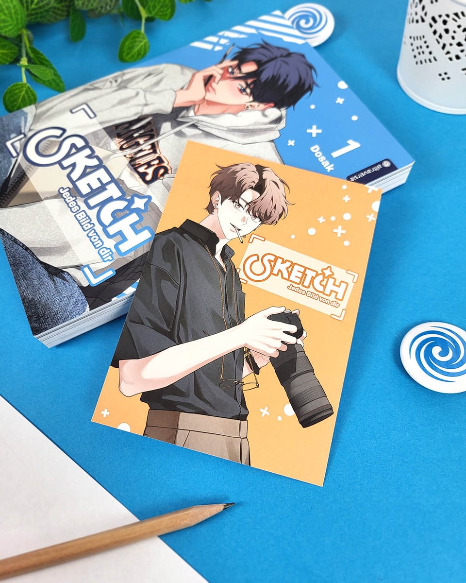 Für unsere Boys-Love-Fans gibt es diesen Monat mit »Sketch – Jedes Bild von dir« neuen Lesestoff: eine romantische Geschichte mit ganz viel Herzklopfen!
Band 01 enthält außerdem einen Artprint in der Erstauflage 😍
altraverse.de/webtoon/sketch…
