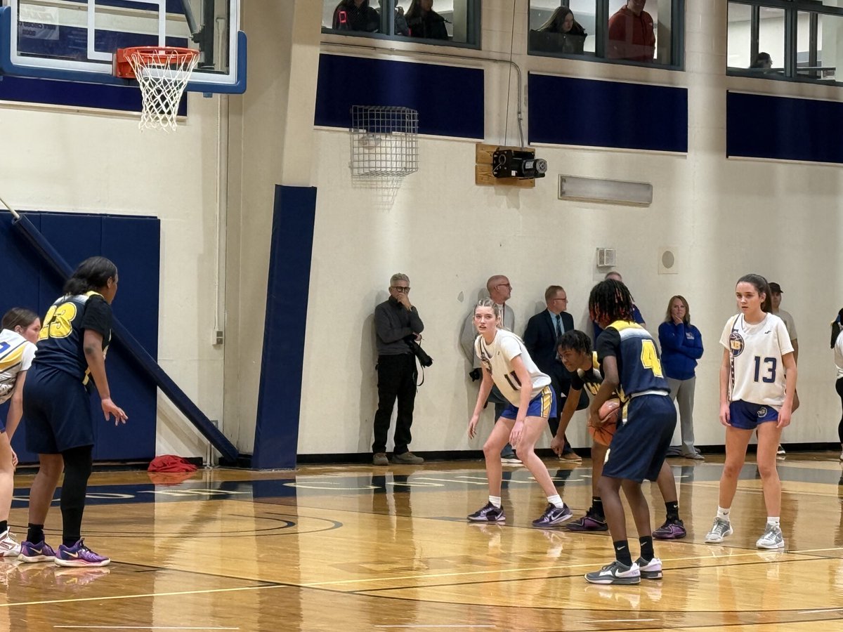 AI Middle School tweet media