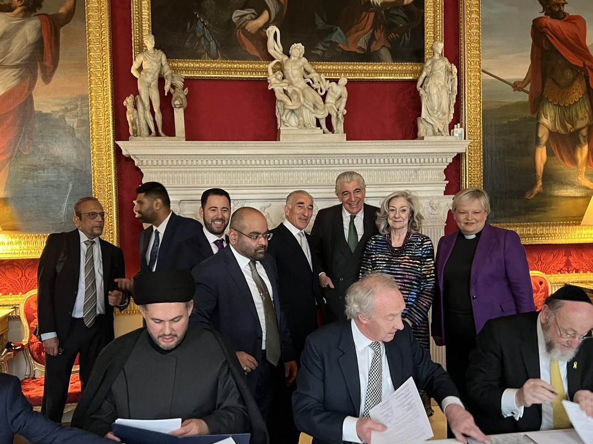 rsopher's tweet image. It was interesting to observe in all the discussions that took place at Drumlanrig House to reach these momentous accords, that no religious or theological objection was raised to reconciliation, understanding and solidarity between Muslims and Jews.