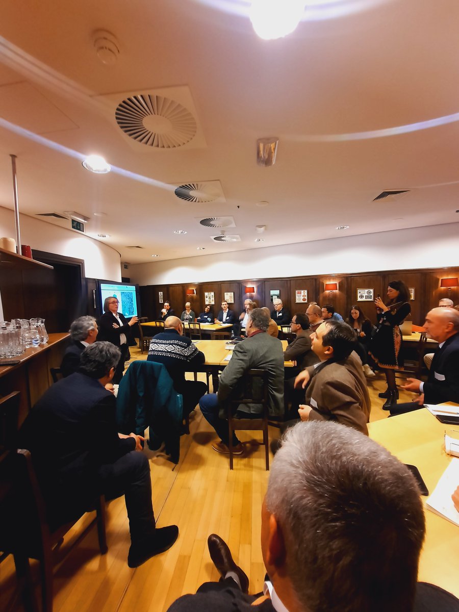 🌿Breakout Sessions at #forestinnovation25💡The workshop continues with focused discussions on:
🔹Decision support tools for small-scale forestry
🔹Forest restoration in a changing #climate
🔹Valorising non-wood #forest products
🔹Agroforestry innovations

forestinnovation.eu
