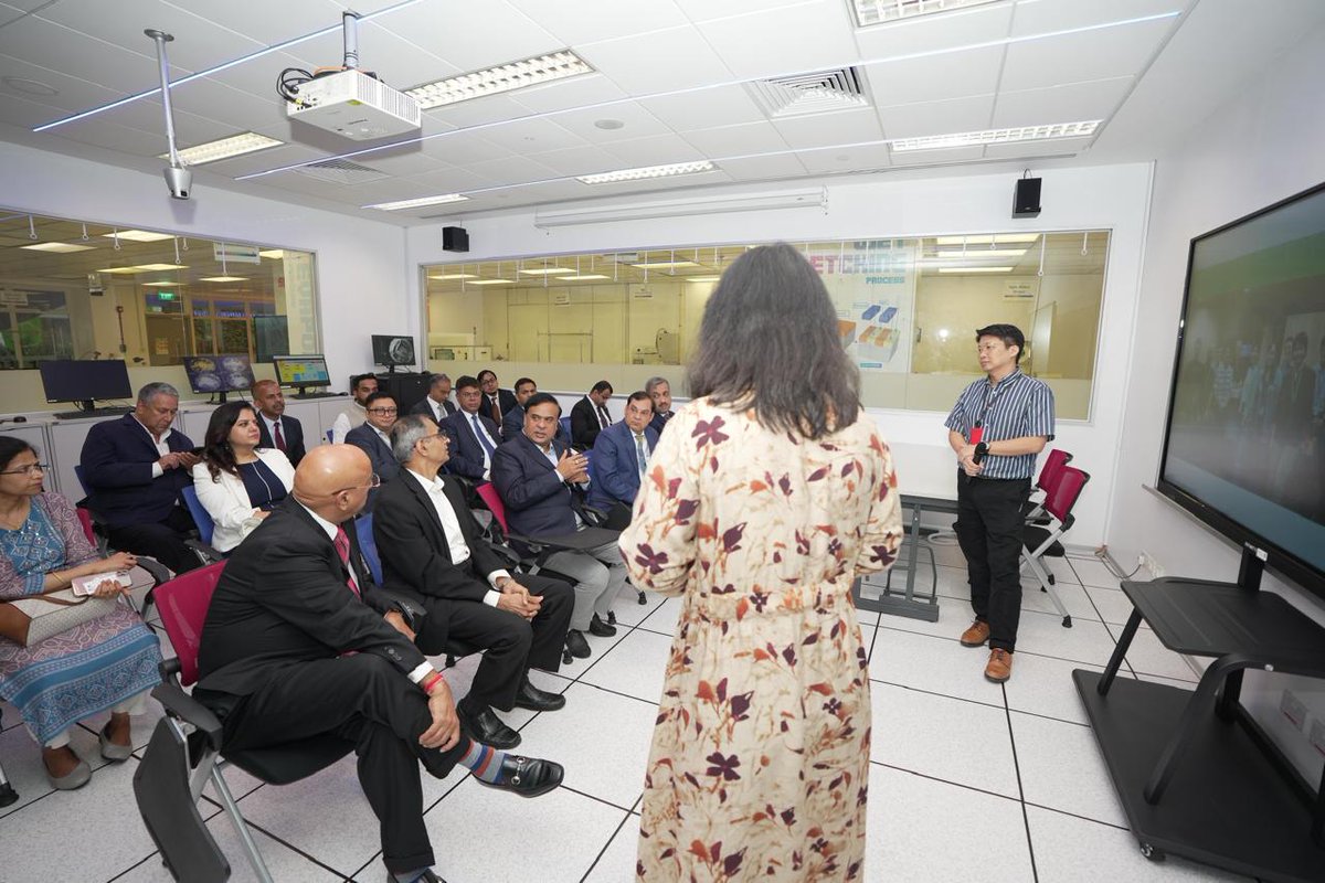 Over the coming months we will be seeing closer collaboration between Assam Skill University and ITE. We are also exploring ways to leverage their expertise in setting up a World Skill Centre in Assam along with the private sector.

#AdvantageAssam2 

<a href="/ITESpore/">ITE, Singapore</a> <a href="/HCI_Singapore/">India in Singapore</a>