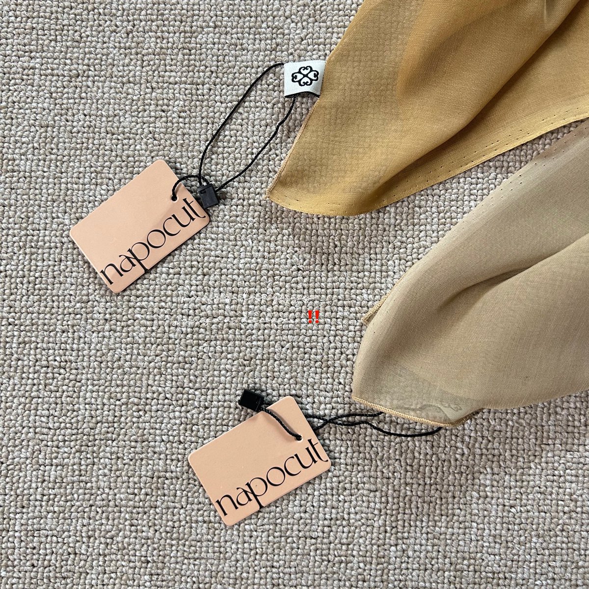 TAHTA TERTINGGI hijab paris ->  NAPOCUT

rill mudah dibentuk, cepet rapihnya, worth to try! cocok buat daily use👍🏻