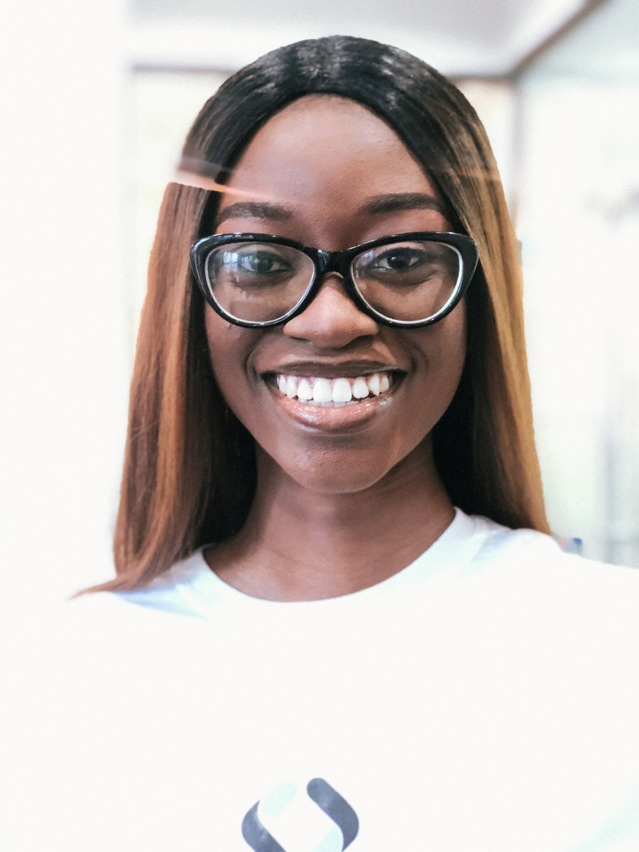 On #WomenInScienceDay, we celebrate alumni like Otema Yirenkyi '20. In 2021, she co-founded <a href="/becauseshecan_/">Because She Can</a> an NGO focused on bridging the gap between all women and girls in the tech ecosystem. Read her reflections on her STEM journey: ashe.si/3EzvSIU #AshesiAlumni