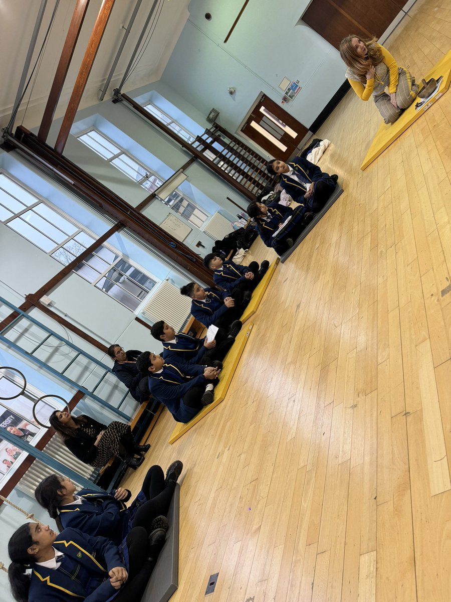 Carlton J & I School (@carltonj_i) on Twitter photo Collaborating with <a href="/leedsbeckett/">Leeds Beckett</a> <a href="/LBUPrimaryITE/">Leeds Beckett Primary Teaching (ITE)</a> as part of ChatBooth #Communication #Independence #Oracy #Confidence #MyVoiceMatters Collaborating with <a href="/leedsbeckett/">Leeds Beckett</a> <a href="/LBUPrimaryITE/">Leeds Beckett Primary Teaching (ITE)</a> as part of ChatBooth #Communication #Independence #Oracy #Confidence #MyVoiceMatters