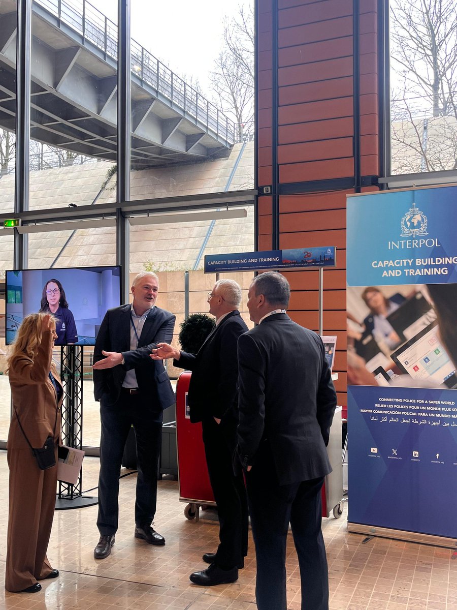 🌍With 18 members worldwide &amp; more joining this week, the #INTERPOL #GlobalAcademy has empowered 3,000+ officers from 196 countries in 2024! 📚🚔Looking ahead to 2025, we're expanding opportunities to strengthen #lawenforcement capabilities globally.
 #Capacitybuilding