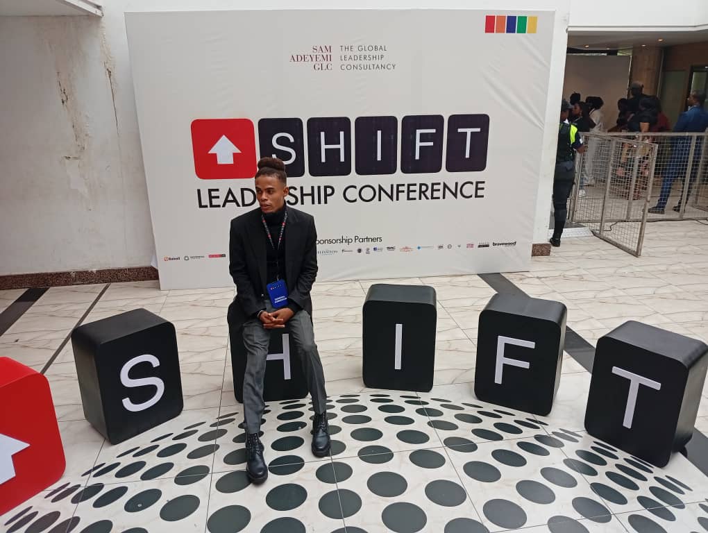 _leonardopaul_'s tweet photo. Thank you so much Dr @sam_adeyemi
For the SHIFT CONFERENCE. It was mind blowing 🤯. Favourite moments at shift #SHIFT #SHIFTwithSam #Leadership #Growth #Lagos #Accelerate #Mindset https://t.co/k2qIVkytxy