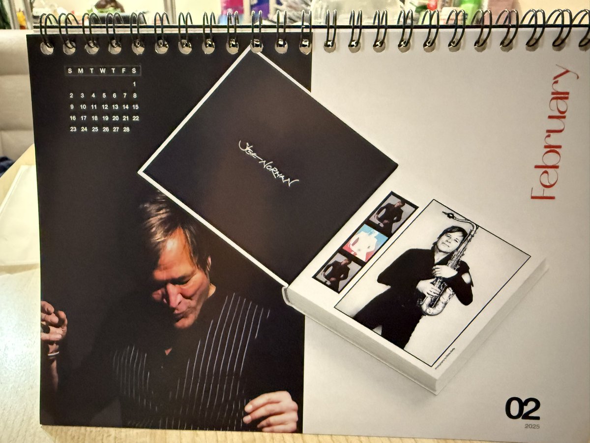 CHAN LILY (@lilychanlc) on Twitter photo Beautiful Steve 2025 Calendar arrived HK 😍😍😍
Thank you <a href="/Stereoblonde/">Stereoblonde</a> 😘😘😘
Thank you <a href="/SteveNormanReal/">Steve Norman</a> 😘😘😘 Beautiful Steve 2025 Calendar arrived HK 😍😍😍
Thank you <a href="/Stereoblonde/">Stereoblonde</a> 😘😘😘
Thank you <a href="/SteveNormanReal/">Steve Norman</a> 😘😘😘