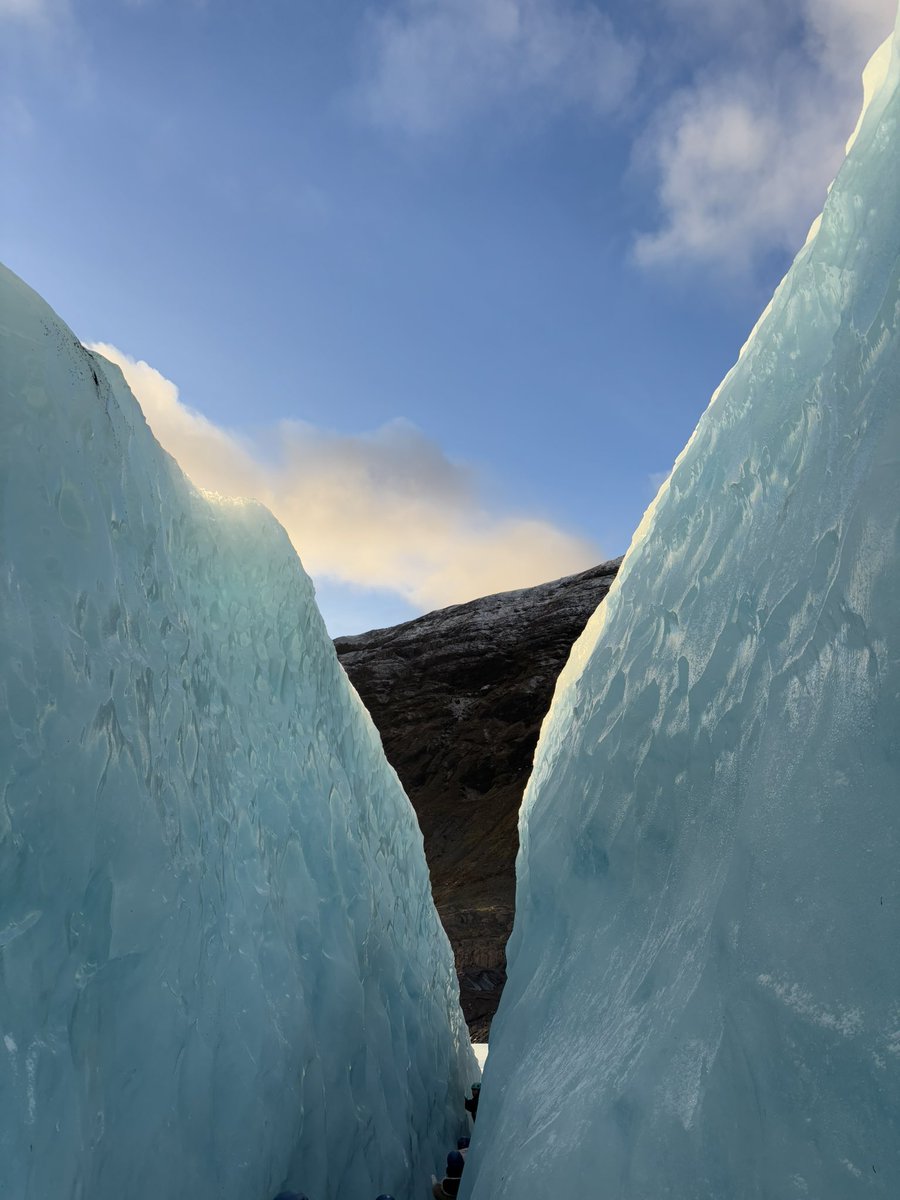 _alphadl's tweet photo. L’Islande c’est vraiment un autre monde https://t.co/WqvxDpn15G