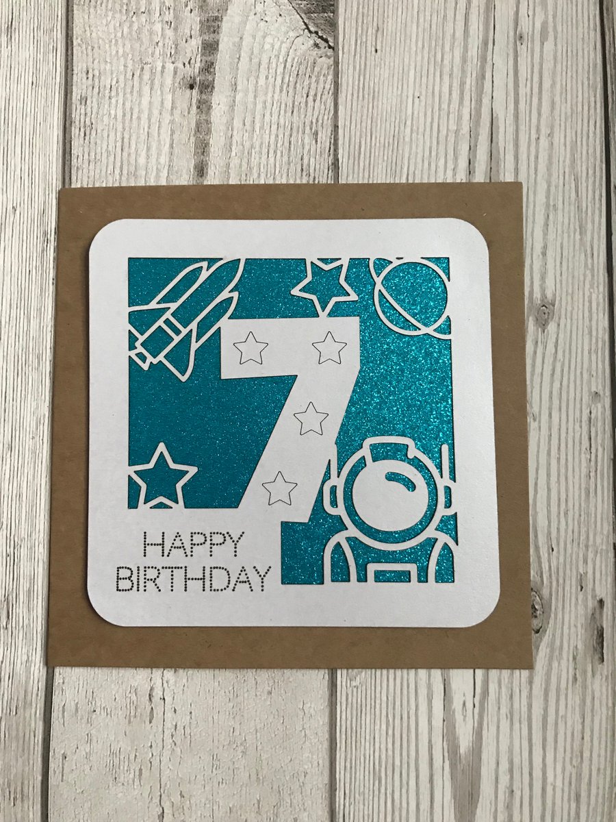 Unique personalised children’s birthday cards, available now at Etsy.com/uk/shop/dreams… #handmade #kidsbirthday #agecards #birthday