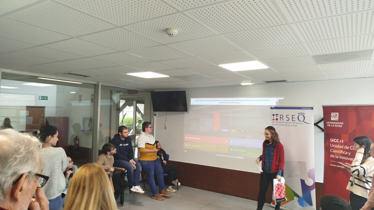 funes_ardoiz's tweet image. Ya estamos celebrando el #GWB2025 en @unirioja! Un placer colaborar en la organización por parte de nuestra sección territorial de la @RSEQUIMICA