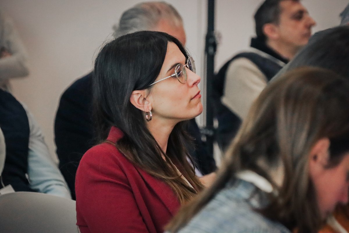 La mañana avanza con muchas presentaciones que están llegando a los más de 500 asistentes al #CVIHealth en BIOHUB VLC

Puedes seguir el evento en nuestro streaming: youtube.com/live/I1A2Xt_jm…

Proyectos ➕ Networking ➕Startups ➕ Expo