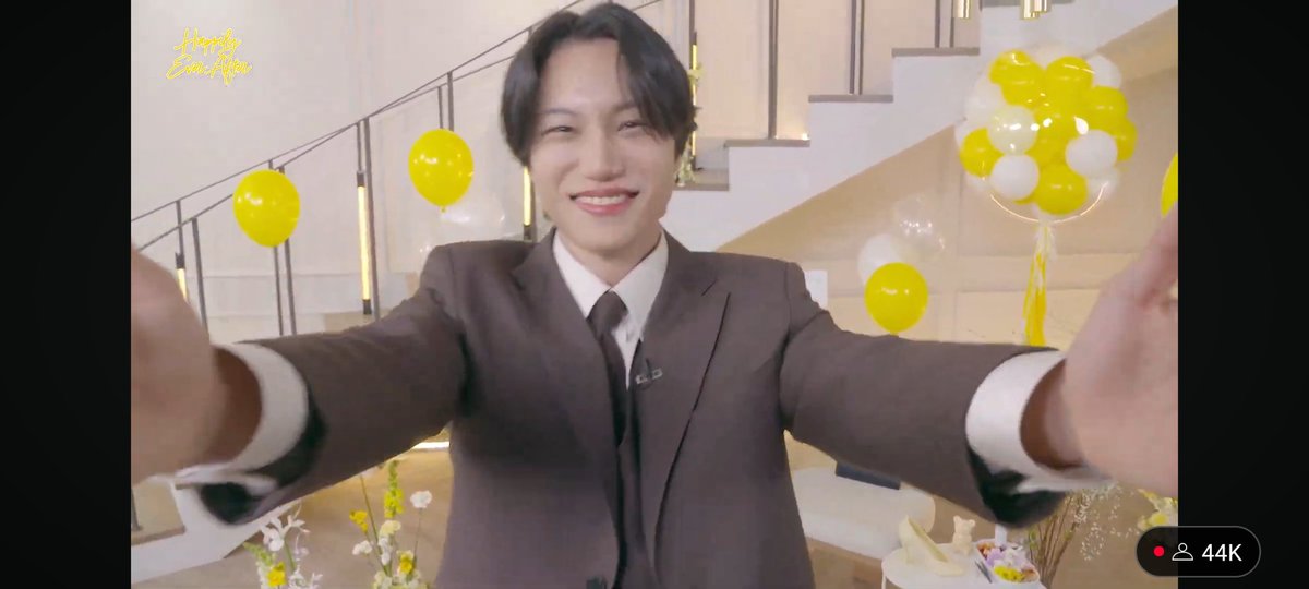 moroo1234's tweet photo. God I missed his laugh 
#Kai #Jongin #exo #HappilyEverAfterwithKai #welcomeback_MR_Rover #WelcomeBackKAI #WelcomeBackJongin #welcomebackourkai https://t.co/wXWmYch7So