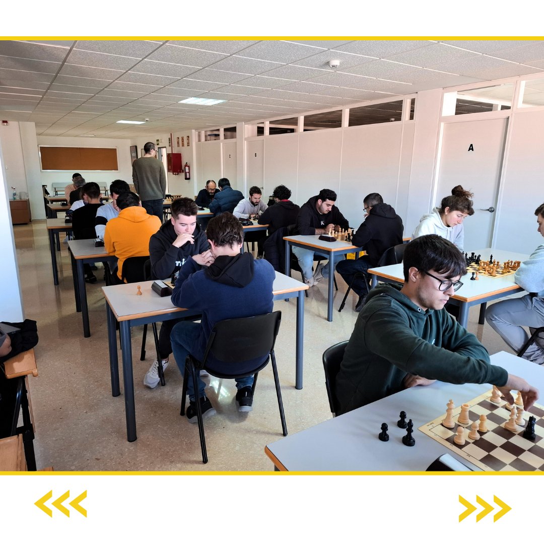 UPVdeportes's tweet image. 🏆♟️ Resultados del Campeonato Interno de Ajedrez UPV ♟️🏆

🥇 1º Saúl Pérez Travieso
🥈 2º Luis Montesinos Díaz
🥉 3º Álvaro Pérez Macías
Gracias a todos los participantes por un torneo lleno de estrategia y emoción. 📸 ¡No te pierdas las mejores fotos!
#AjedrezUPV