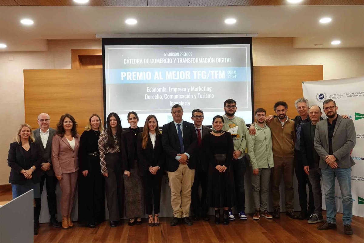 Cátedra de Comercio y Transformación Digital UMA tweet media