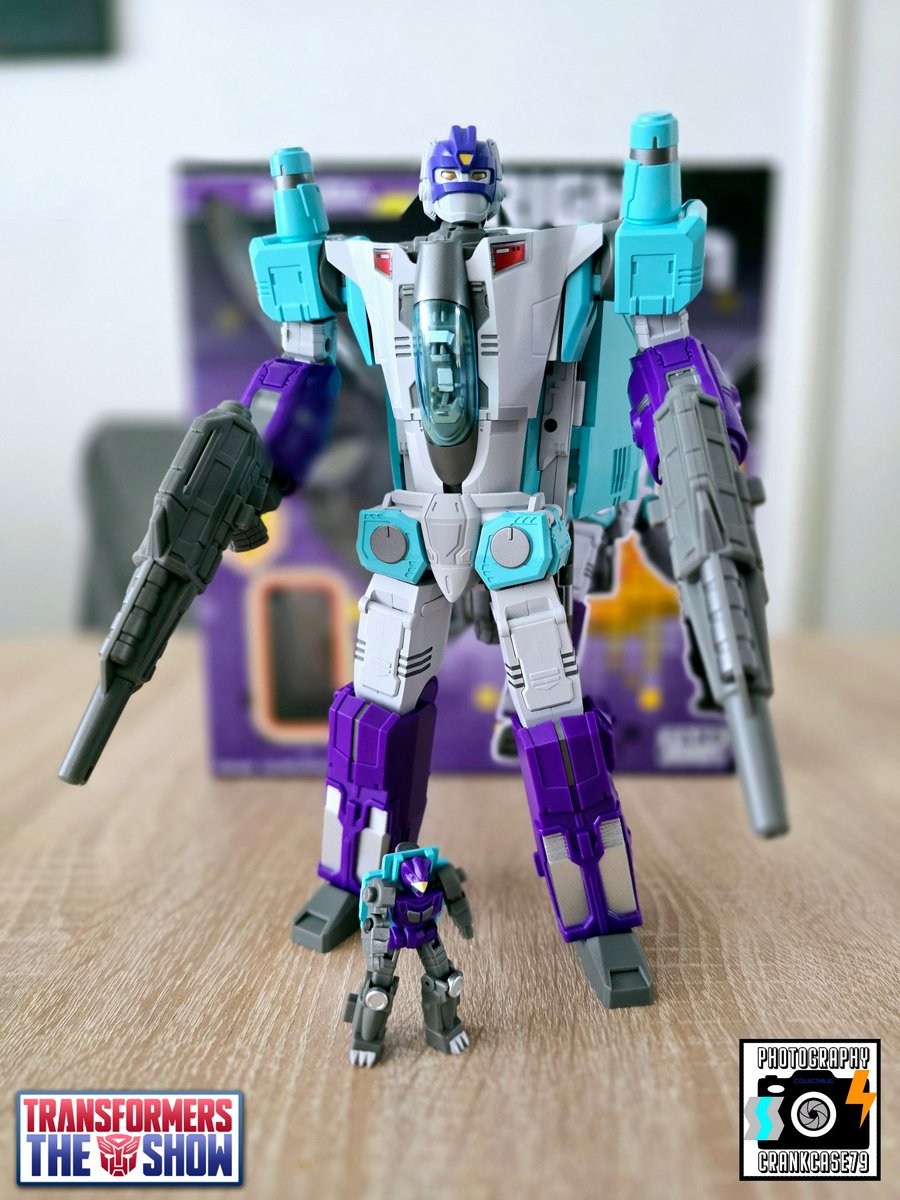 Andy_TFtheShow's tweet photo. Dread tidings...
Fans Hobby Fright Storm (MP G1 Dreadwind).
#transformers #transformerstheshow #toyphotography #G1 #FansHobby #Dreadwind #vintagetoys https://t.co/ezCefdTIEb