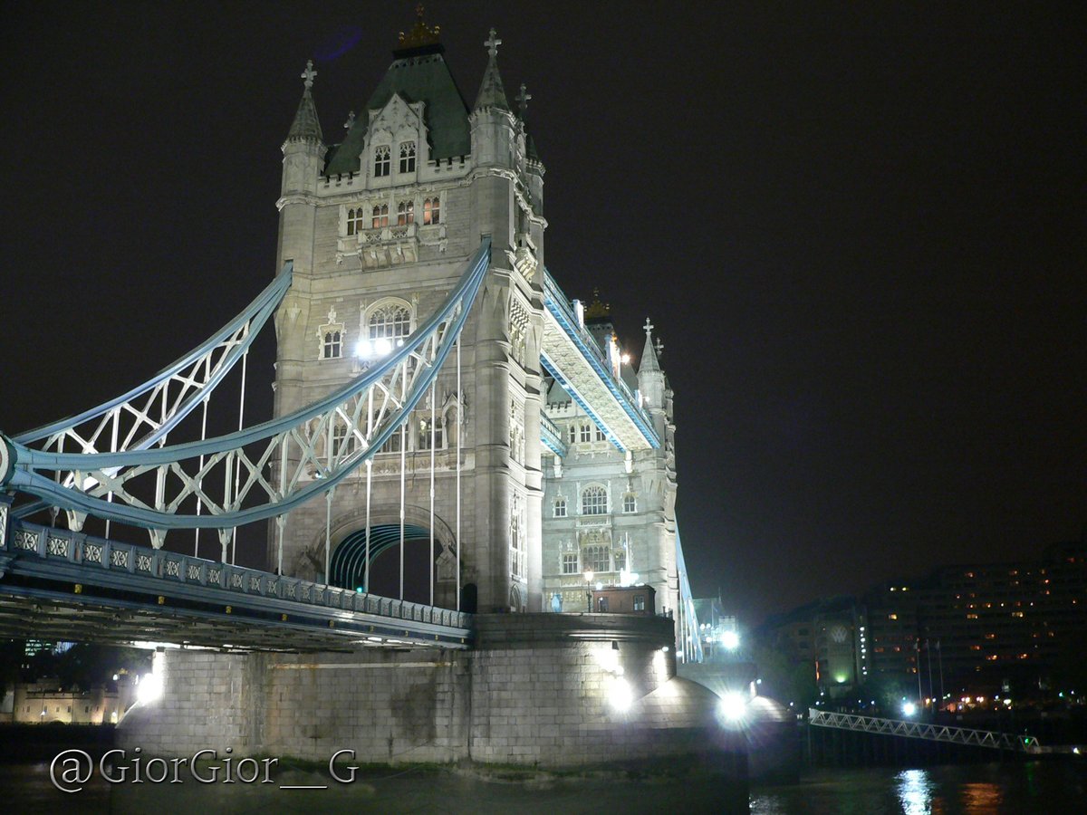 GiorGior__G's tweet photo. Memories - London - Tower Bridge
#hot #zelena #USAID #London #TowerBridge #VisitLondon #BridgesOfLondon #ExploreUK #LondonLandmarks #IconicLondon #ThamesViews #LondonPhotography #TravelToLondon #Xfamily https://t.co/y6rMBhRDTG