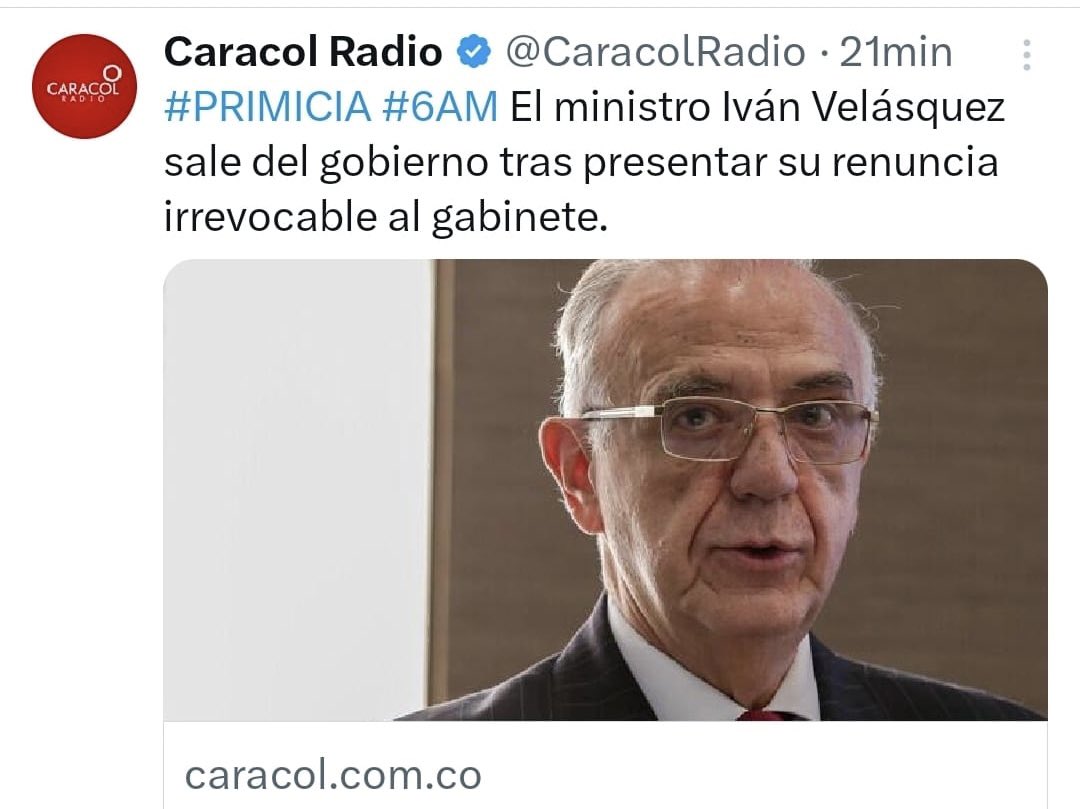 EEZapateiro's tweet photo. Este Ministro de Defensa una vez deje el cargo, deberá  responder por todos sus desaciertos como jefe de esa cartera. Tanto él, como muchos de los que están sentados negociando la nación en esas mesas irresponsables, tienen que responder por el deterioro de la Seguridad Nacional. https://t.co/pD1F0sZDvC