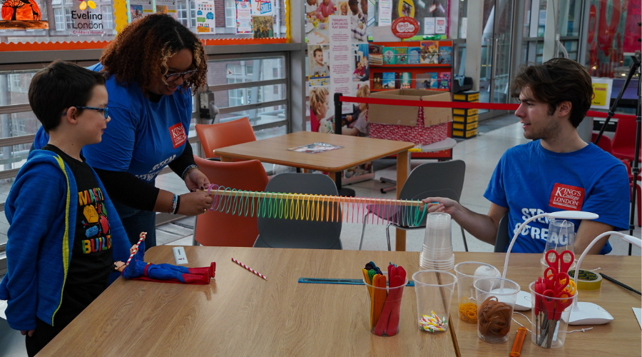Evelina London (@evelinalondon) on Twitter photo A <a href="/KingsNMES/">KCL Natural, Mathematical & Engineering Sciences</a> science club is inspiring young scientists at Evelina London with hands-on experiments.
At the latest session, children and young people explored sound and vibrations by making their own musical instruments: evelinalondon.nhs.uk/about-us/news-… A <a href="/KingsNMES/">KCL Natural, Mathematical & Engineering Sciences</a> science club is inspiring young scientists at Evelina London with hands-on experiments.
At the latest session, children and young people explored sound and vibrations by making their own musical instruments: evelinalondon.nhs.uk/about-us/news-…