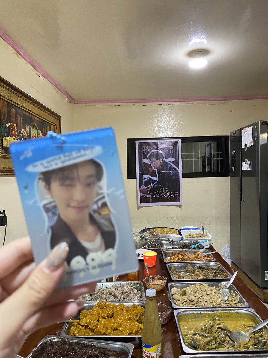 happy birthday bunso sana masaya ka sa lechon mo 😚❤️

#Happy_DINO_Day
#DINO #디노
#SEVENTEEN #세븐틴