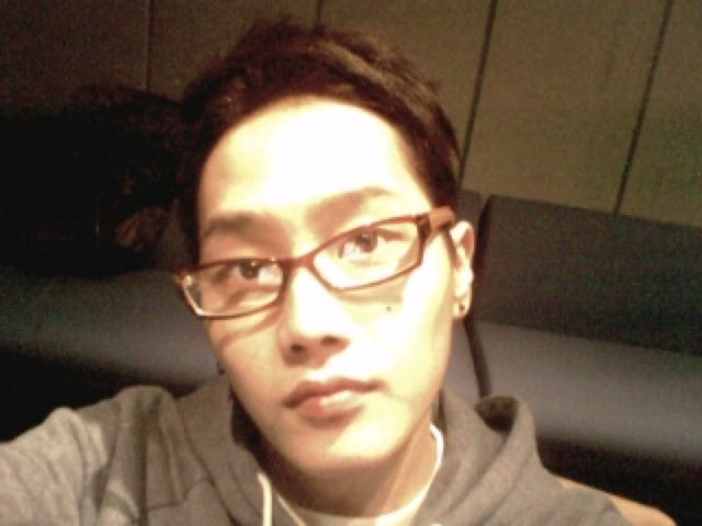 1tym4umind's tweet photo. 오진환의 좃경셀카가 좃타 https://t.co/GWN0ECI3uQ