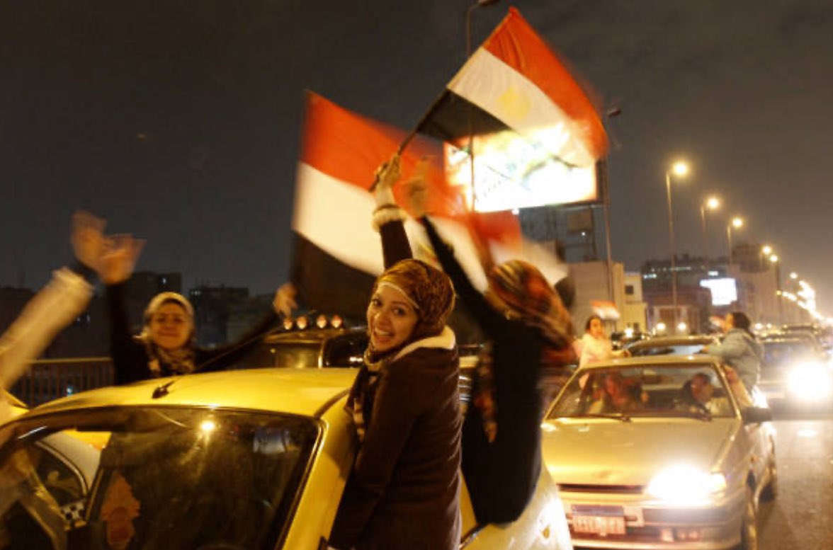 EgyptianR25Jan's tweet photo. Egypt February 11, 2011 https://t.co/k5jet5JSWc