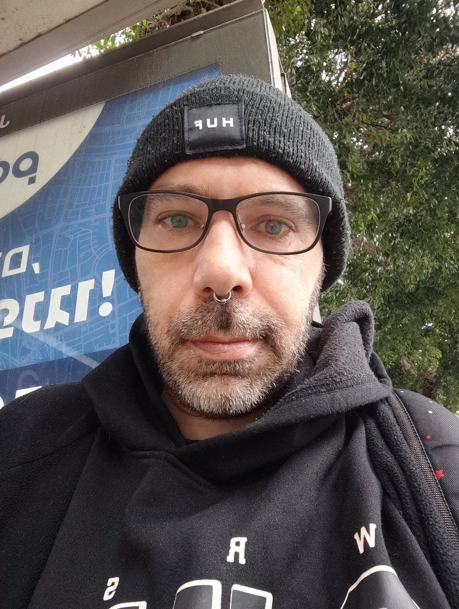 Broken Dollz 👑 tweet media