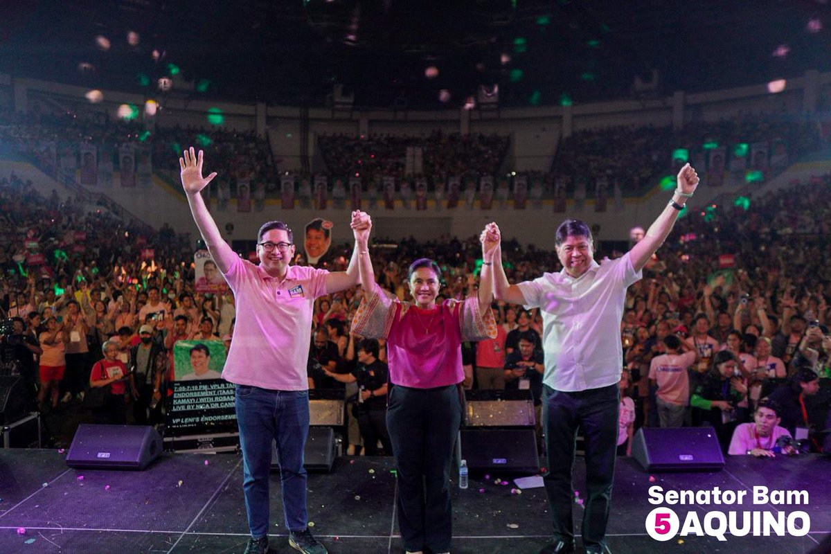 KrisAquinoWORLD's tweet photo. Senatorial candidates @bamaquino and @kikopangilinan for the “People’s Campaign Kick Off Rally” Dasmariñas City Arena in Cavite with Former Vice President Leni Robredo 🩷💚
#KikoBam2025 
#5AquinoBam
#51PangilinanKiko https://t.co/nE1QjuZAsS