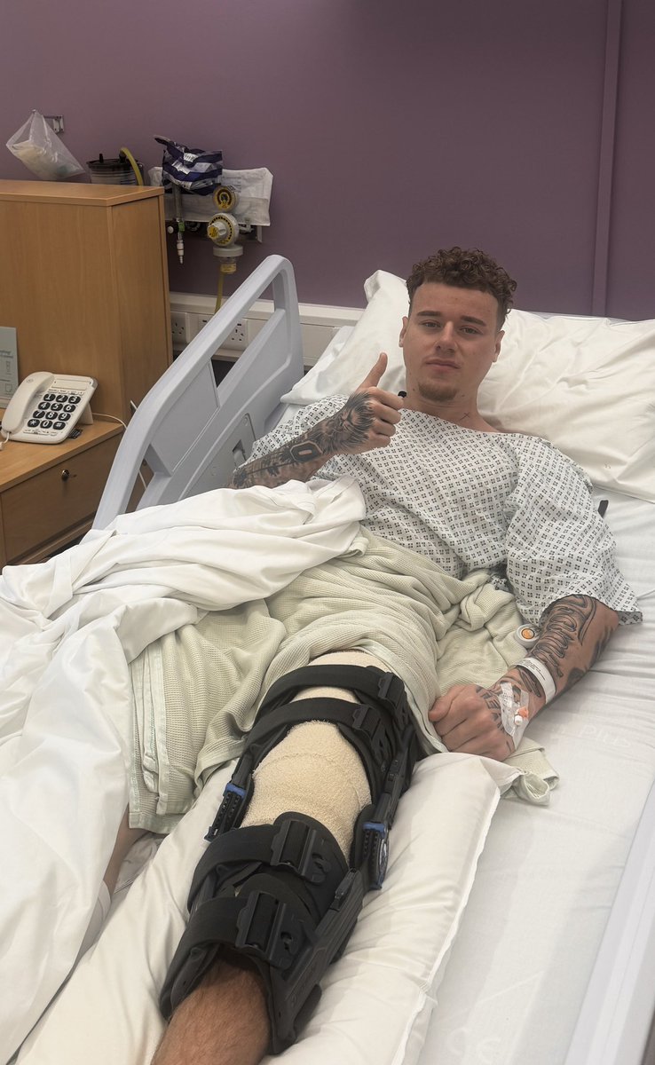 Lewi Burnside tweet media