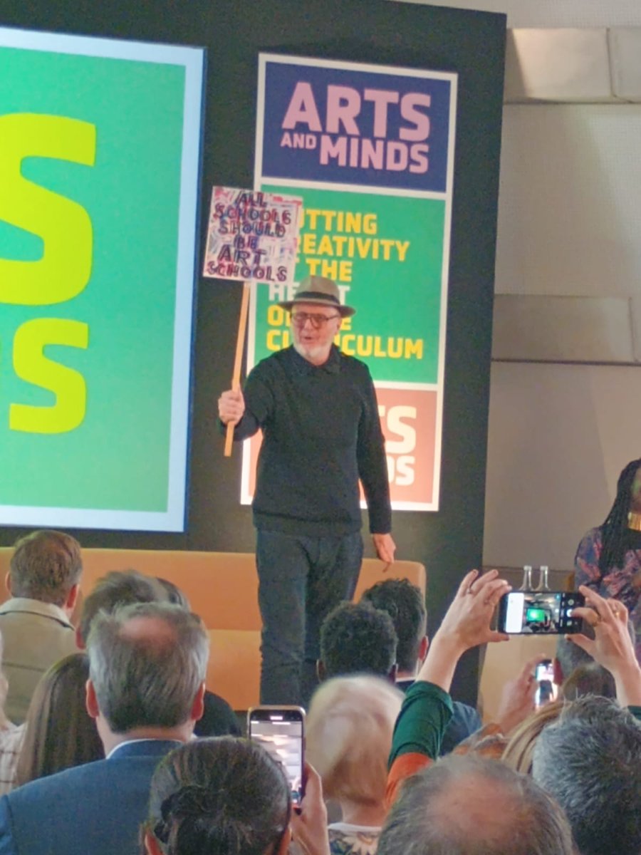ArtsMindsCmpgn's tweet photo. "All schools should be art schools" @BobandRoberta  artist and activist https://t.co/qzO0xMBRCO