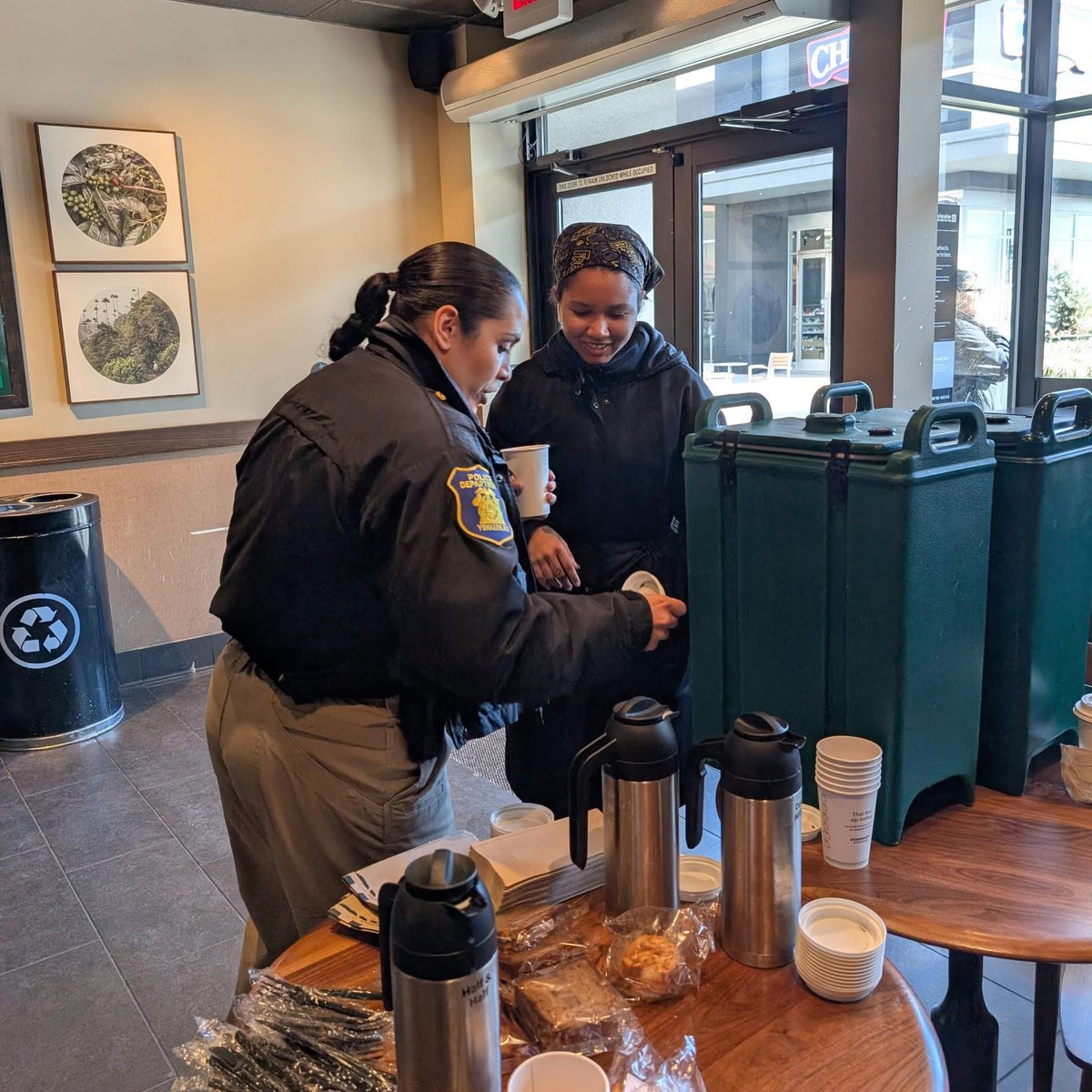 Yonkers Police HQ tweet media