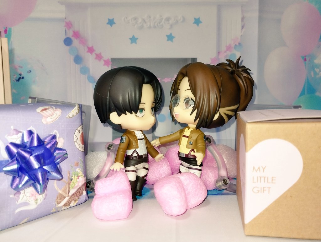 「もうすぐバレンタインデーだねぇ」
「フン、くだらねぇ」
と言いつつ密かに期待している💬🩷